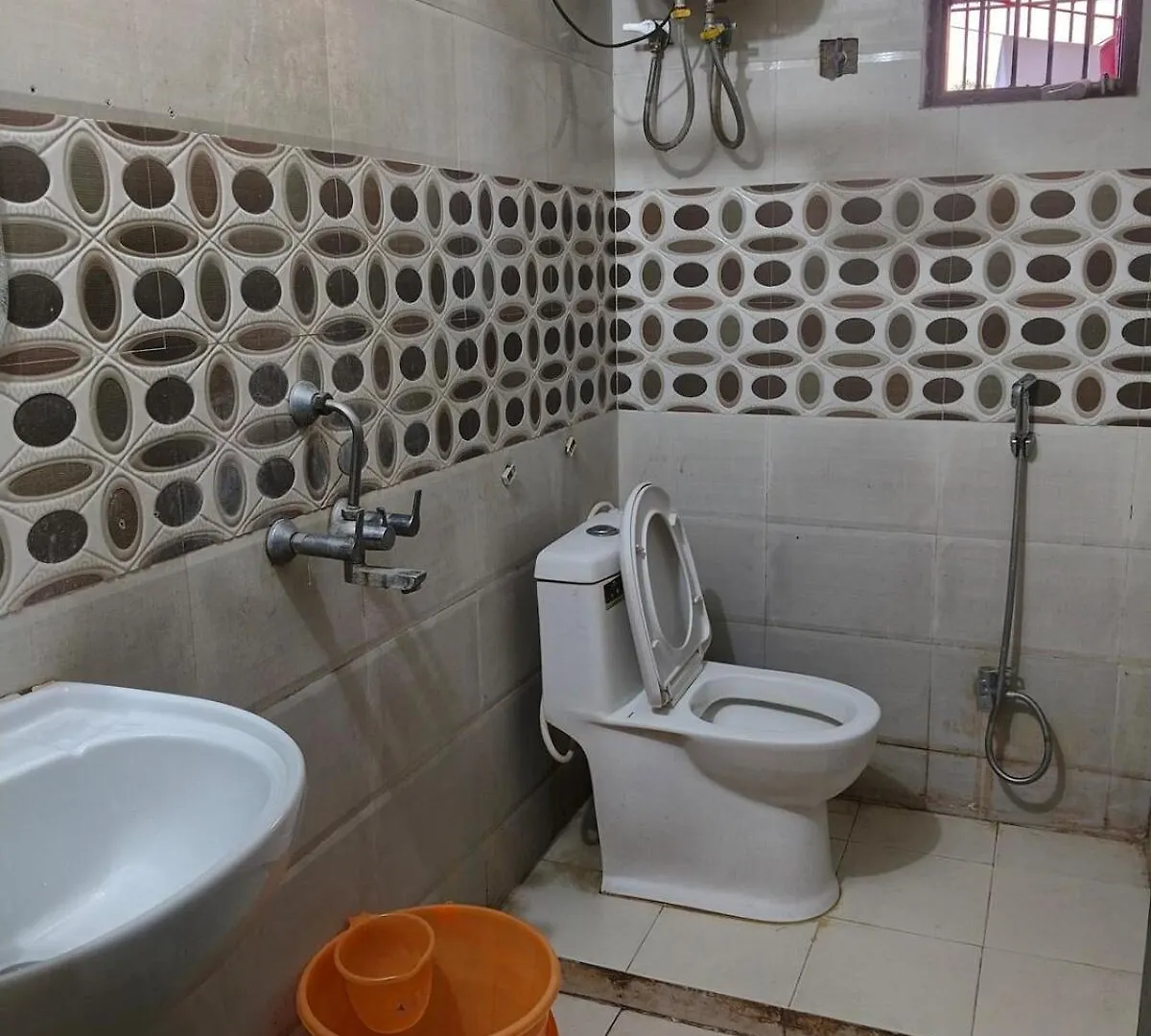 2 Bhk Hah Luxury Home Stay Varanasi Apartment