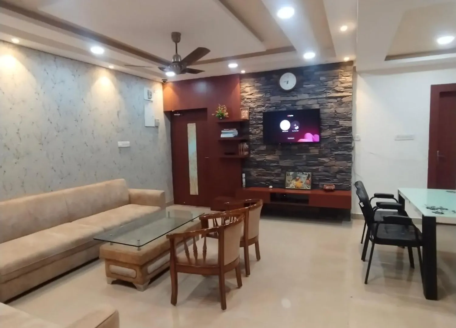 2 Bhk Hah Luxury Home Stay Varanasi